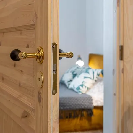 White Lux Apartment Next To The Old Town With Free Parking And High Speed Internet Riga Extérieur photo