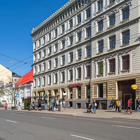 White Lux Apartment Next To The Old Town With Free Parking And High Speed Internet Riga Extérieur photo
