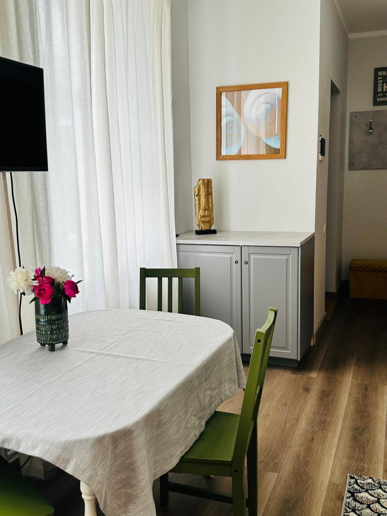 Appartement White Lux Next To The Old Town With Free Parking And High Speed Internet *